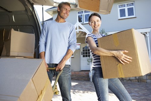 Local movers handling commercial access challenges in Hayes